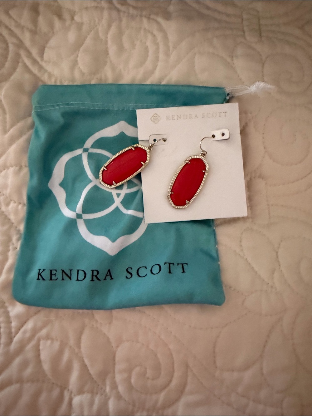 Kendra Scott Red Elle Drop Earrings in Gold